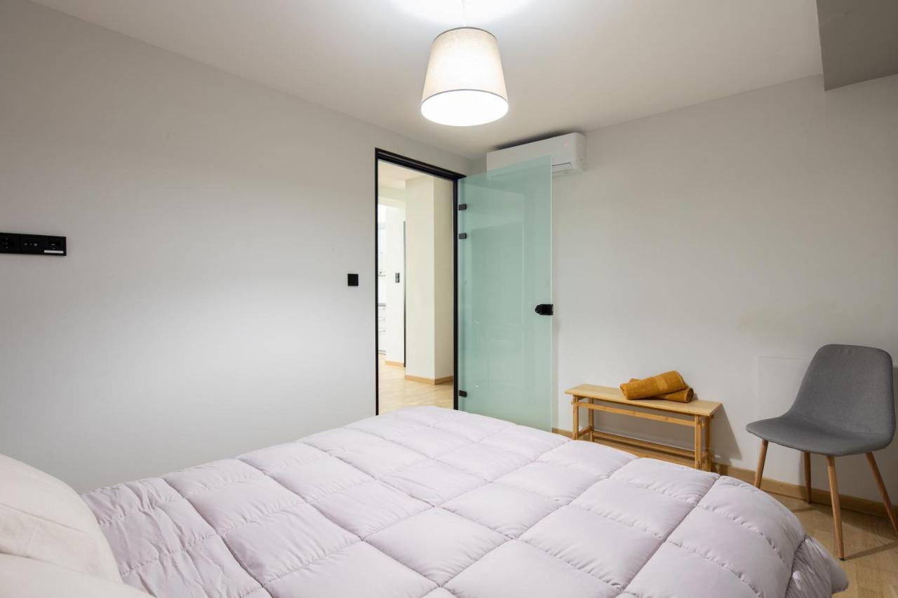 Bright 2Bdr Apartment Downtown Exarcheia! Athen Exterior foto